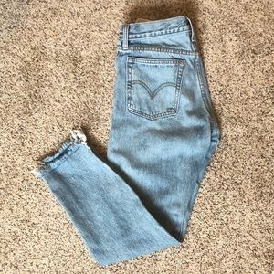 *BRAND NEW* Levi's Wedgie Icon Fit Shut Up Jean